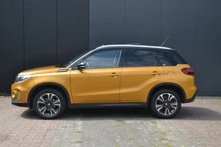 Suzuki VITARA 1.4 Hybrid * Panoramadak * Alcantara bekleding * Led verlichting / 2