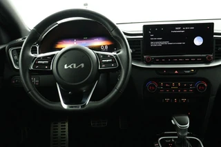 Kia ProCeed 1.5 T-GDi GT-Line Automaat  - Navigatie - Cruise Control - Stoel-/stuurverwarming - Climate Control - Fabrieksgarantie tot 01-2031 / 30