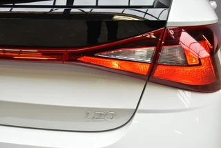 Hyundai I20 1.0 T-GDI 48V MHEV Comfort I Apple carplay & Android Auto / 28