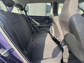Volkswagen up! 1.0 take up! BlueMotion / 14