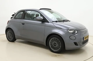 Fiat 500 C Icon 42 kWh | SoH 100% | Achteruitrijcamera | WLTP 303km | Snelladen | Navigatie | Climate Control | Keyless Start / 10