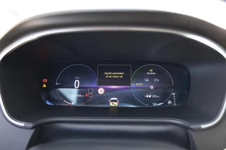 Renault Megane Estate 1.6 E-Tech Plug-In Hybrid 160 R.S. Line||Automaat|Camera|Digi dash|Pano| / 31