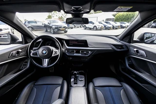 BMW 1 Serie 120i M-Pakket  | NL Auto | LED / 7
