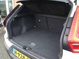 Volvo XC40 1.5 T3 Momentum Pro | Elek. wegklapbare trekhaak / 31