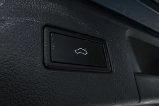 Volkswagen Passat Variant 1.6 TDI Comfort Business  Automaat, Navigatie, Apple carplay, Climate, / 11