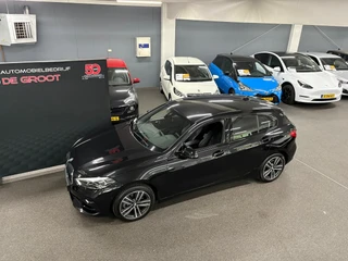 BMW 1 Series 118i NL auto/ Eerste eigenaar/ 34.323 KM/ Automaat / 42