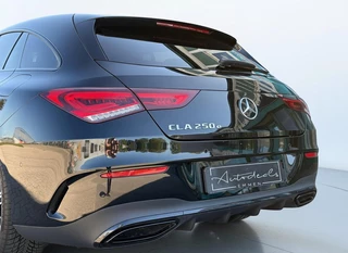 Mercedes-Benz CLA-klasse Shooting Brake 250 e AMG Line SFEERVERLICHTING - PDC - AMG - NAVI / 14