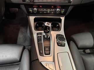 BMW 5-serie 520i M-Sport High Executive Pano Memory NL-AUTO / 26