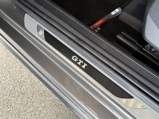 Volkswagen Polo 2.0 TSi 200pk GTi DSG 5-drs  SCHUIFDAK/BEATS/KEYLESS/CAMERA/DODEHOEK/1E EIGENAAR! / 43