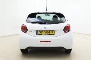 Peugeot 208 1.2 PureTech Active / 12