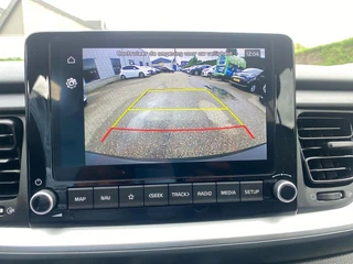 Kia Stonic 1.0 T-GDi MHEV ComfortLine | Airco | Navigatie | Cruise control | Parkeercamera | Apple Carplay/Android Auto / 21
