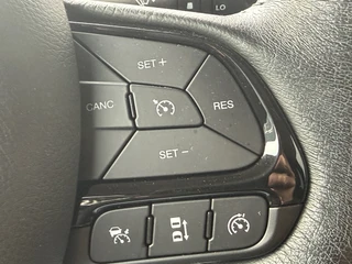 Jeep Renegade 150pk Limited Edition (Trekhaak - LED - 18"incl 4S - Automatische Airco - Stoel-/-stuurverwarming - Camera - Apple Carplay - Navigatie - Keyless Entry - Adaptieve Cruise Controle) / 20