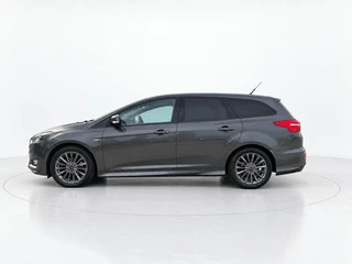 Ford Focus Wagon 1.5 Titanium NAVI - STOELVERWARMING / 6