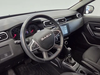 Dacia Duster 1.3 TCe 150 Journey  Navigatie CruiseControl Trekhaak / 9