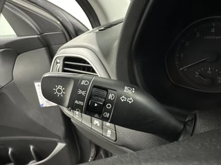 Hyundai i30 1.0 T-GDI Comfort CLIMATE CAMERA CARPLAY LM / 23