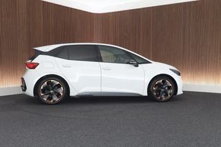 CUPRA Born Performance One 204pk 62 kWh SOH 91% Keyless Stoelverwarming Camera Navigatie ACC / 10