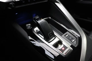 Peugeot 5008 1.2 PureTech Allure Pack Business | AUTOMAAT | 7-Zits | Dodehoek Detectie | Navigatie | Achteruitrij Camera | / 22