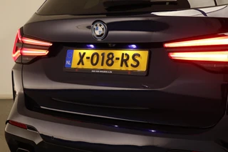 BMW X3 xDrive30e M-Sport High Executive | PANORAMADAK | SFEERVERLICHTING | 360 CAMERA | 20" / 24