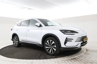 BYD SEAL U 1.5 T DM-i AWD Design  4 wheel drive! trekgewicht 1300kg! / 5