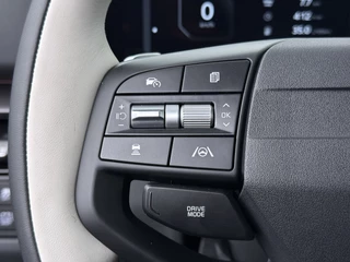 Kia Sportage 1.6 T-GDi Hybrid GT-Line  €5.000,- voordeel - Stoel/stuur verwarming - Schuif/kanteldak - LED verlichting - Head up Display - Keyless entry/start - 18'' lichtmetalen velgen - 7 jaar fabrieksgarantie of 150.000km / 27