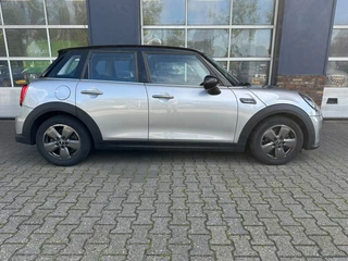MINI Cooper 1.5 Cooper Camden Edition 5- Deurs, Navi, Cruise, Carplay, ALL IN prijs! / 9
