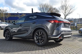 Lexus RX 450h+ Plug-in Hybrid 35th Edition DIRECT BESCHIKBAAR PANODAK 360-CAMERA STOELVENT HUD ELEK-STOELEN TIPLE LED / 7