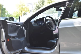 Tesla Model S 75D incl. BTW 334 PK  | 4x4 | NL- AUTO | Autopilot | Panoramadak | Luchtvering | Carplay | Camera | 21' inch | Dodehoek detectie | Voorstoelen verwarmd / 16
