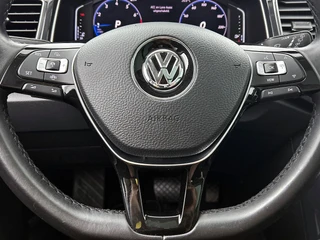 Volkswagen T-Roc 1.5 TSI Sport Automaat | Adaptive Cruise | CarPlay | Camera | Panoramadak | Parkeersensoren | Trekhaak | NAP / 15