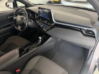 Toyota C-HR 2.0 Hybrid Dynamic | Winterpakket | Camera | PDC | Carplay | All-Season | LED ( Vestiging - Vianen) / 10