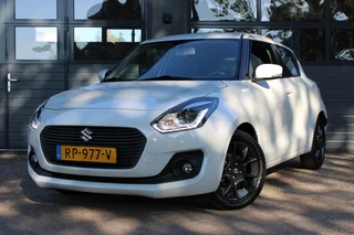 Suzuki Swift 1.2 STIJL SMART HYBR **NL-Auto** Camera / Apple Carplay / Android