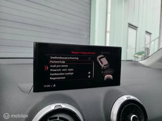 Audi Q2 35 TFSI S Edition / Pano / Navi / Camera / Virtual / 29