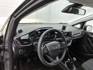 Ford Fiesta Trend 86PK  | LM VELGEN | VERWARMDE VOORRUIT | PARK. SENSOREN / 17