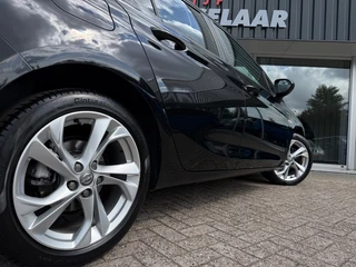 Opel Astra 1.2 Business Edition - NL Auto Cruise Airco Navi Bluetooth / 5