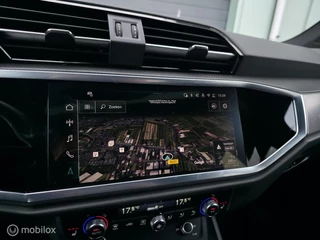 Audi Q3 40 TFSI Quattro S-Line / Pano / 360' / Carplay / 29