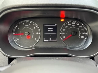 Dacia Duster 1.3 TCe 130pk Comfort * Navigatie * Cruise Control * Airco * / 22