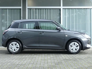 Suzuki Swift 1.2 Comfort Smart Hybrid Uit voorraad leverbaar! Cruise Control, Apple Carpl/Andr Auto, Camera, Navi / 9