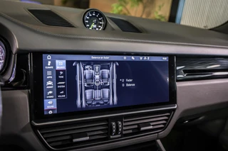 Porsche Cayenne 3.0 E-Hybrid|Pasm|Innodrive|PASM|PDLS+|Chrono / 47