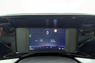 Opel Mokka 1.2 Turbo Level 4 | 130 PK | Trekhaak | Parkeer Camera Achter | Apple Carplay & Android Auto | Airco | DAB+ | Privacy Glas | Zwart Dak | / 33