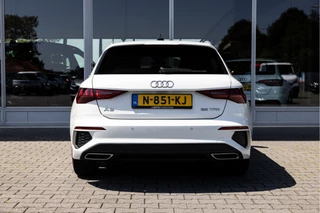 Audi A3 Sportback 35 TFSI S Line  | Carplay | Stoelver. | Parkeersens. | / 5