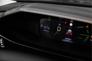 Peugeot 408 1.2 Hybrid 145 e-DCS6 Allure  | Camera | 19" | ACC / 9