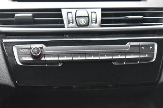 BMW 2 Serie Active Tourer 225xe LEDER SPORTSTOELEN NAVIGATIE LMV LED / 23