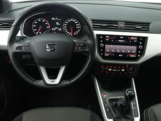 Seat Arona 1.0 TSI Xcellence Launch Edition | Trekhaak | Beats Audio | Navi | Camera / 4