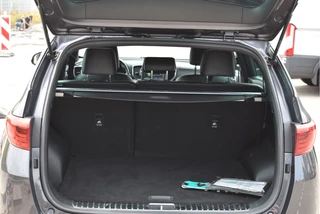 Kia Sportage 1.6 T-GDI 4WD GT-Line First Edition 177 PK  | NL-Auto | Camera | DAB | Nav | Leder | Keyless | Trekhaak | 4-Seasons / 13