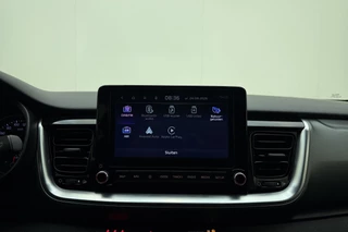 Kia Stonic 1.0 T-GDi MHEV DynamicPlusLine | Navigatie | Apple Carplay | Cruise Adaptief | Climate Control | Camera+sensoren | Keyless Entry&Start / 23