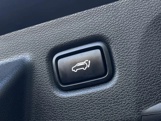 Kia XCeed 1.5 T-GDi DynamicPlusLine Automaat | Navi | Clima | Camera | Stoel/-Stuurverwarming | Afneembare Trekhaak | Elektr. Achterklep | Adaptieve Cruise | Keyless Entry / 27