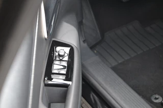 Citroen C5 X 1.2 130 PK Turbo - 8 Automaat * Shine * Leder * HUD * Stoel / Stuur verw. / 13