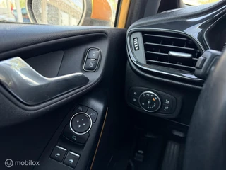 Ford Fiesta 1.0 EcoBoost Active First Edition|Pano|Keyles|Navi|Lane| / 26