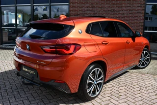 BMW X2 xDrive25e M-Sport  | Pano | HUD | Sunset orange | 19 inch | Camera / 64