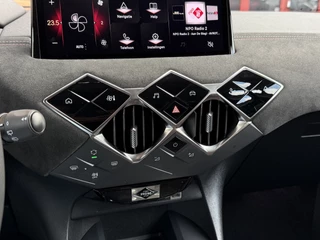 DS DS 3 1.2 PureTech Performance Line  Navigatie / keyless / Camera 360 / 39