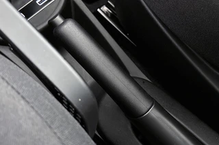 Fiat 500 1.0 Hybrid Dolcevita Panoramadak Apple CarPlay Parkeersensoren / 33